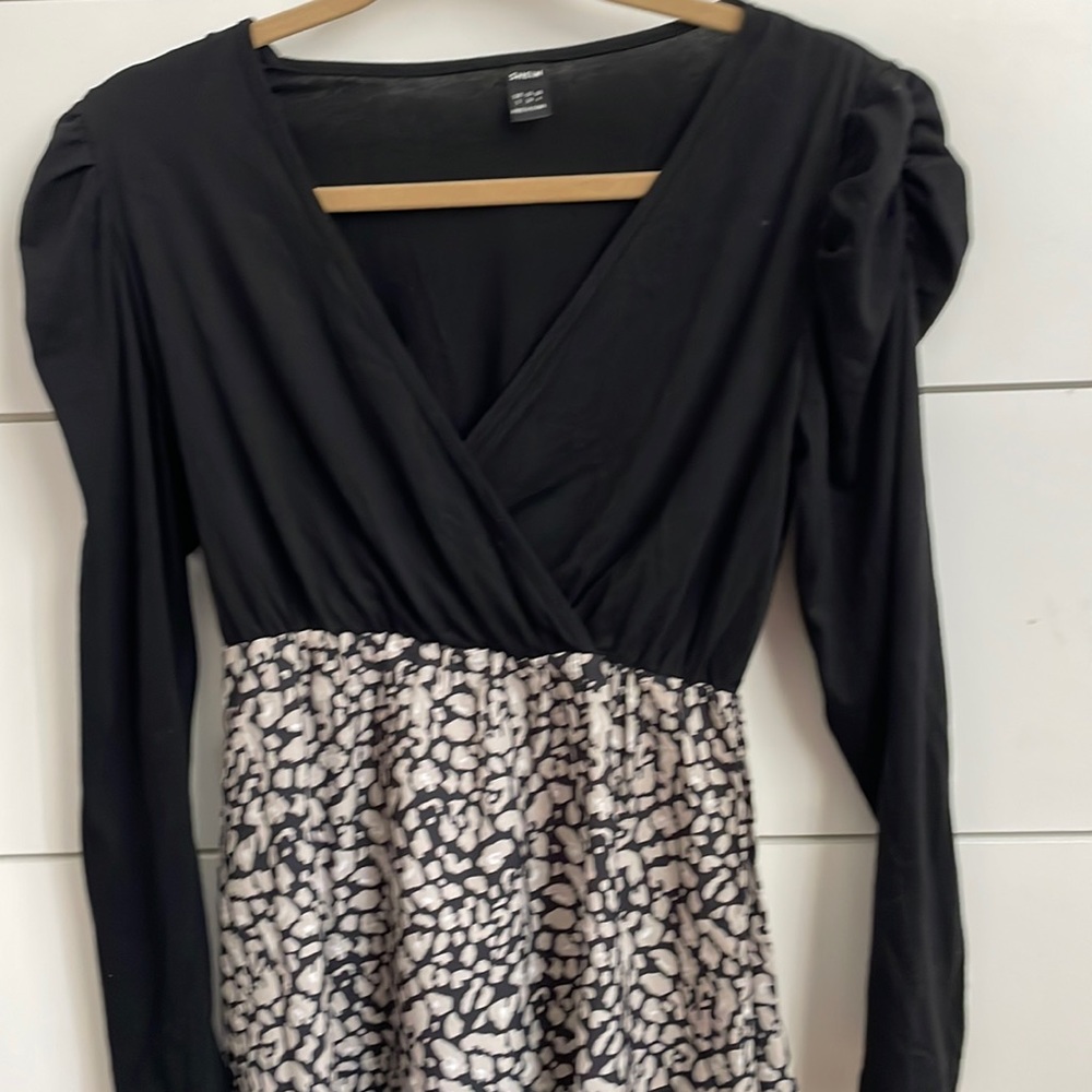 Woman’s dress. Never worn.